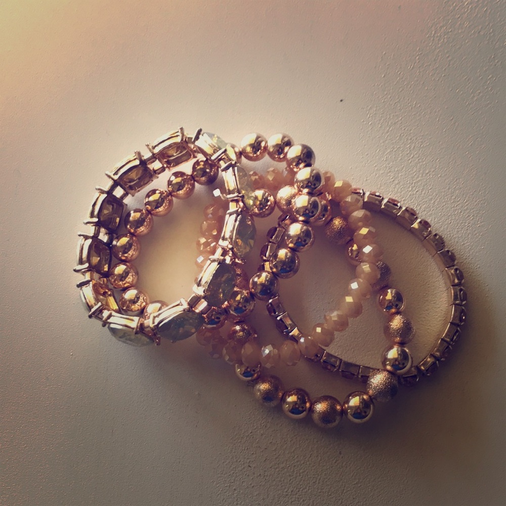 ALDO Rose gold bracelet set